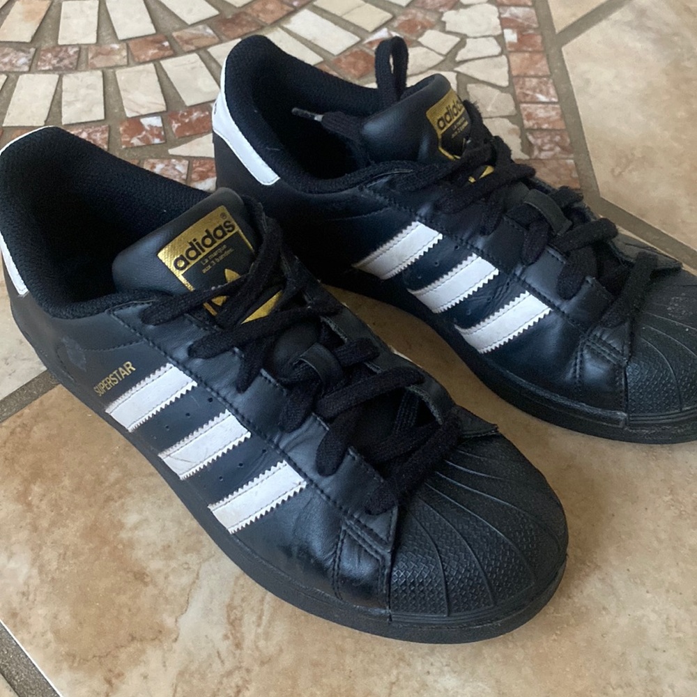 Black adidas size 5.5